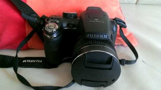 Fujifilm Finepix S3300