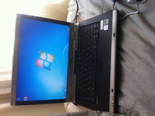 Fujitsu Siemens laptop for sell R1600