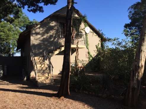 Fully Furnished Bachelor Mooikloof