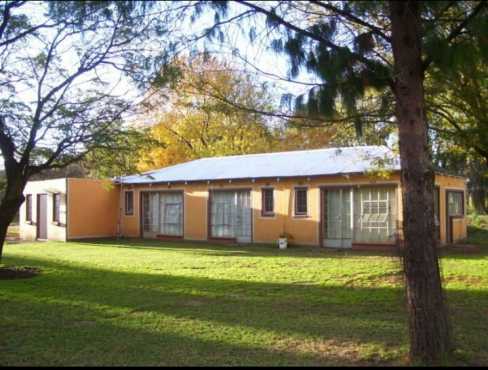 Furnished Cottages and Rooms on the Klip River 20kms south of Alberton