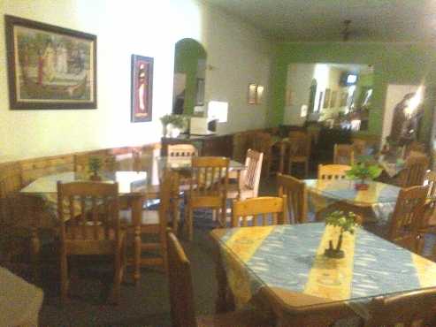 Furnished Rondawel and meals - Germiston