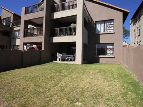 Furnished, Self Catering, 2 Bedroom Apartment FOR RENT in Paulshof For Only R11,500pm