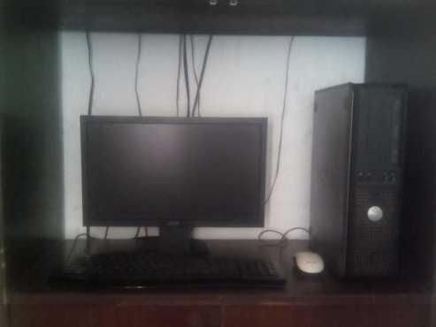 gaming PC and screen for sale