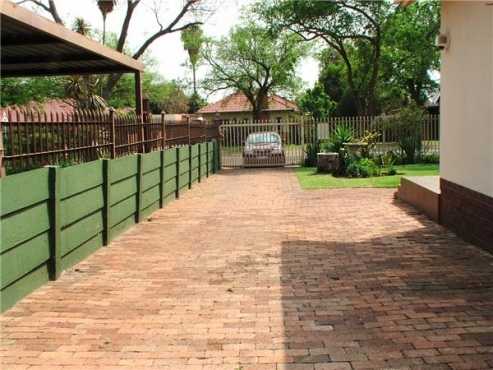 Garden Flat in Queenswood, Pretoria