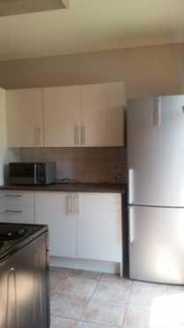 GARDEN FLAT TO RENT (STUDENT  SINGLE PROFESSIONAL)