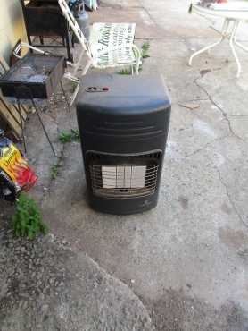 gas heater with gas bottle