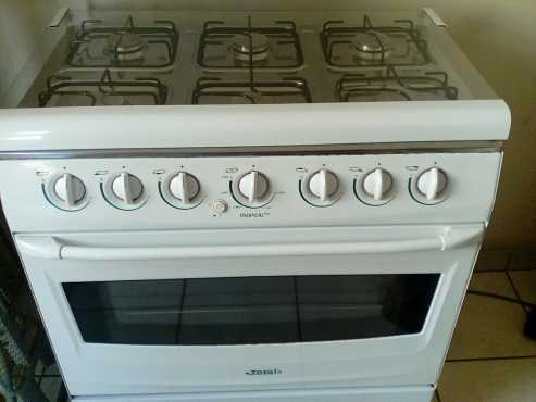 Gas stove