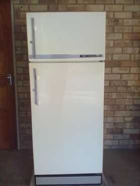 GEC Coldspace 120  fridge  freezer