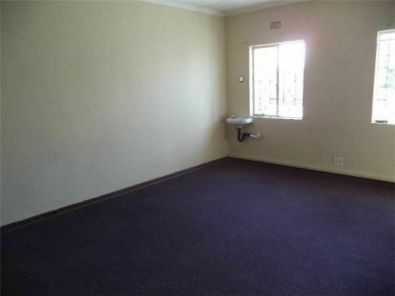 GERMISTON Central Rooms to let from R700