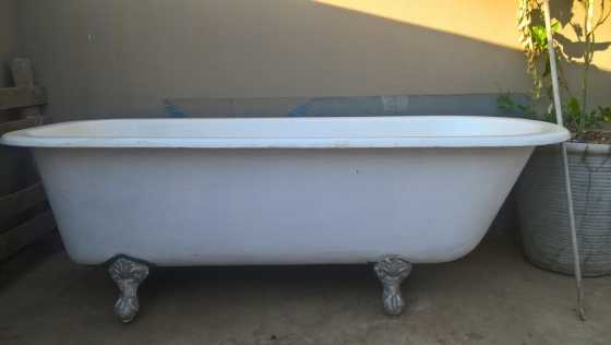 Gietyster bad  Cast iron bath