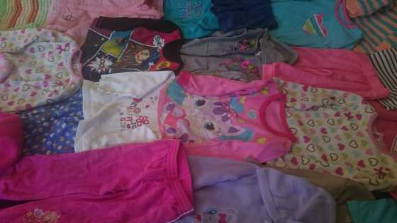 GIRL 18 -24 MONTHS CLOTHES