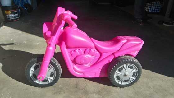 Girls pink scooter