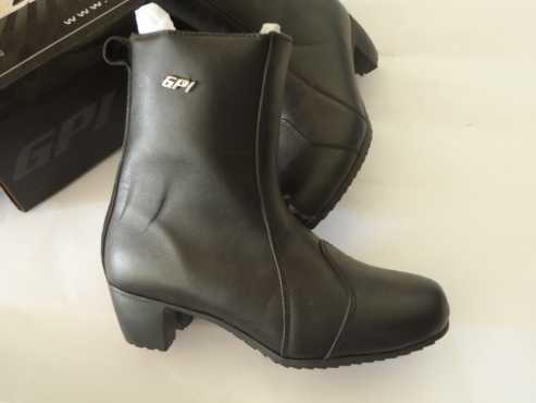 GirlsLadies GPI Boots