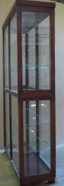 Glass All-round - quotDisplay Cabinets Custom made, Different types and Sizes, Locks, LightsLED etc.