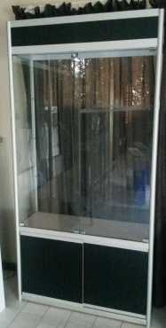 glass display cabinets