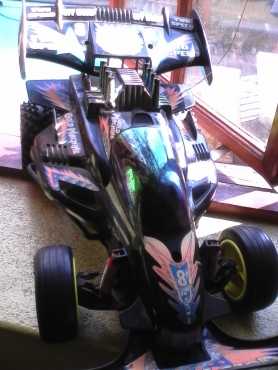 gold machine racing car