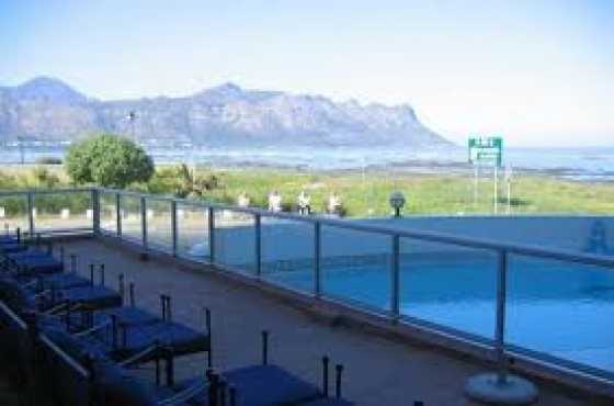 Golden Mile Studio Apartment Share - Somerset West