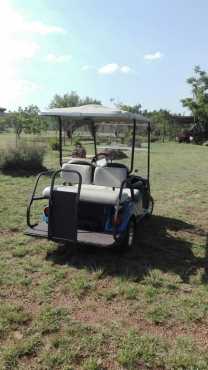 Golf cart Yamaha battery powered 4 seater in excellent condition.