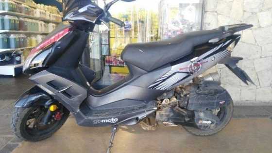 GOMOTO SCOOTER FOR SALE