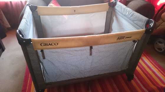 GRACO PACK AND PLAY CAMPCOT