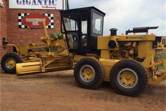 Graders Champion 730A