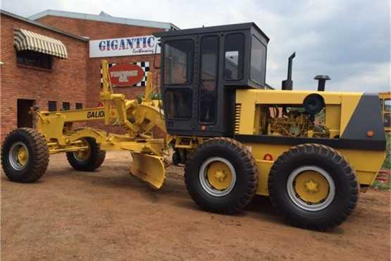 Graders Galion 830A WITH 6 CYL CUMMINS