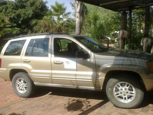 grand cherokee jeep v8 4x4 petrol for sale or to swop for car of the same value