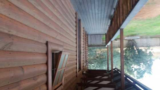 Granny Flat (Log Cabin