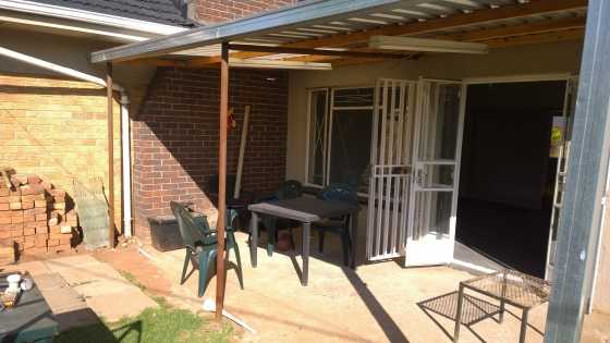 Granny Flat Parkdene Boksburg