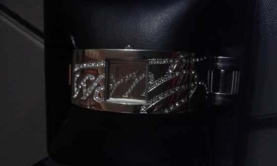 Guess ladies watch for sale , still in orgional packaging, price negotiable