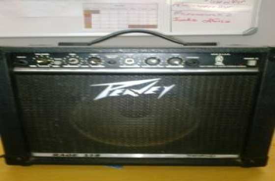 Guitar amp