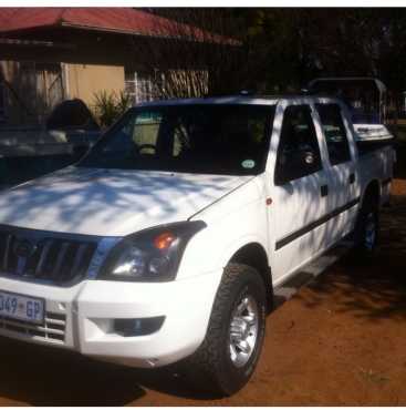 GWM 2009 model Gonow dcab bakkie 2.2i petrol full house