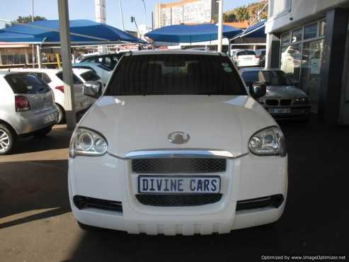 GWM Steed 2.5 Engine leather Interior 2011 Model 5 Doors Factory AC and CD Player,Central Locking.