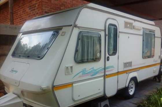 Gypsey Regal 1996 Caravan complete with full tent,