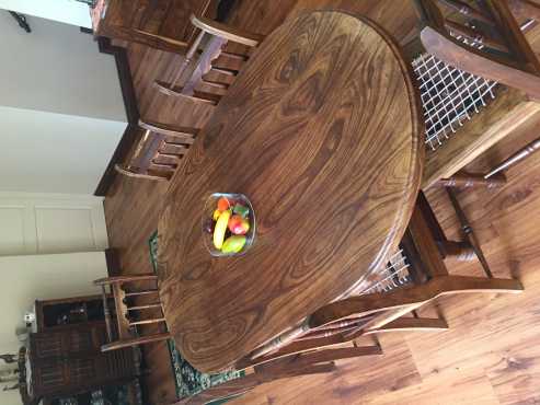 Hand made Kiaat Dining Table  6 Dining Chairs