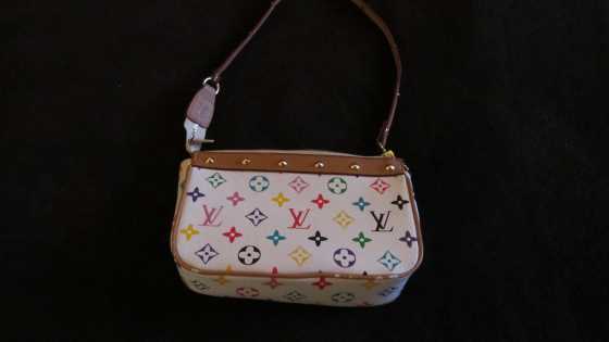 Handbag Louis Vuitton