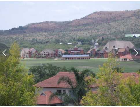 Hartebeespoort Dam Fabulous stand in Birdwood Estate with architect designed building package
