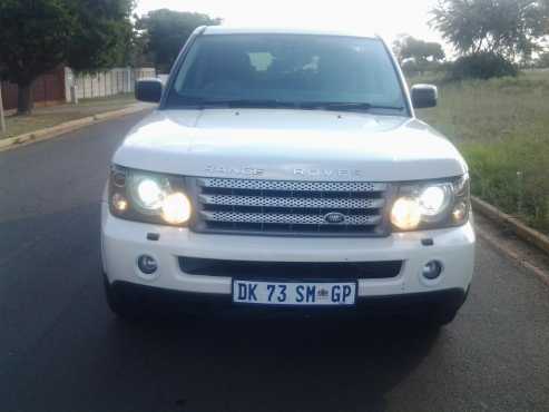 HEAD TURNER. Land Rover Range Rover sport tdv8 reduced toR275000