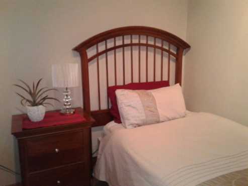 HEADBOARD (SINGLE). SOLID WOOD. Imported Thomasville Collection