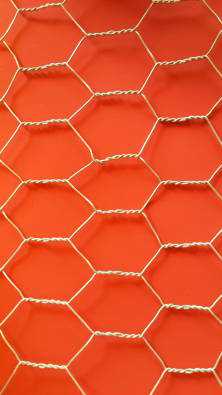 HEXAGONAL CHICKEN NETTING