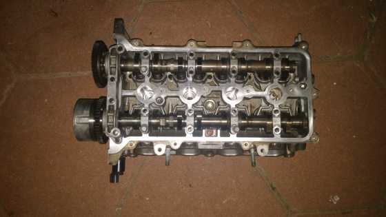 Hi im selling Hyundai i 20 or kia rio cylinder head