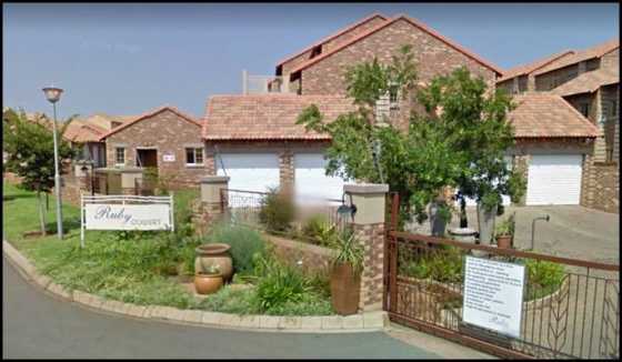 Highveld ext 51 a 2 bedroom apartment with massive garden