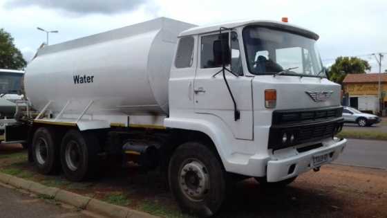 Hino ADE 407 Watertanker PTO 16000 Liter