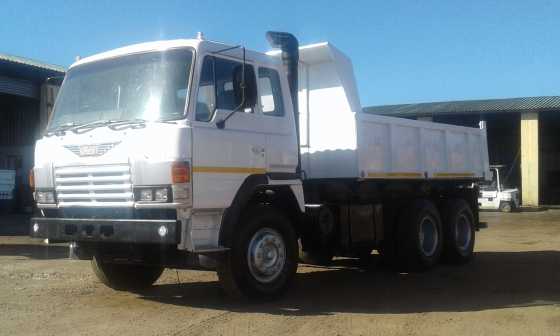 Hino super dolphin 10 cube tipper for sale