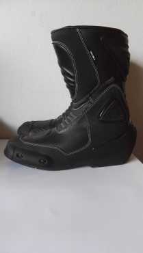 Hipdora Nexo Cyclone riding boots. Size 12. New.