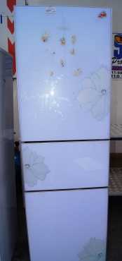 Hisense Fridge S018380D