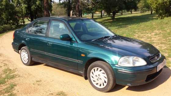 Honda Ballade 150i Luxline  Manual, 1997, Green