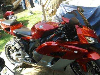 HONDA CBR 1000  2004