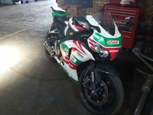 Honda CBR 1000 Fireblade