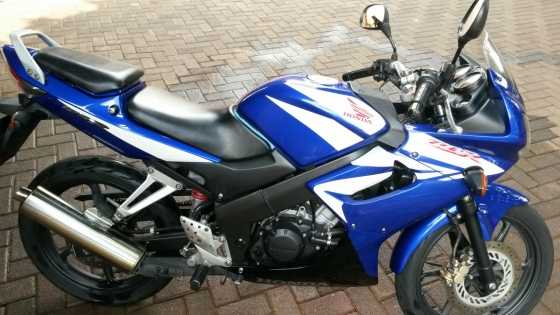 Honda CBR 125